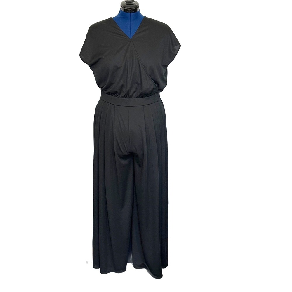 Halara Jumpsuit‎ Wide Leg Surplice V-Neck Large Petite Black Short Sleeve